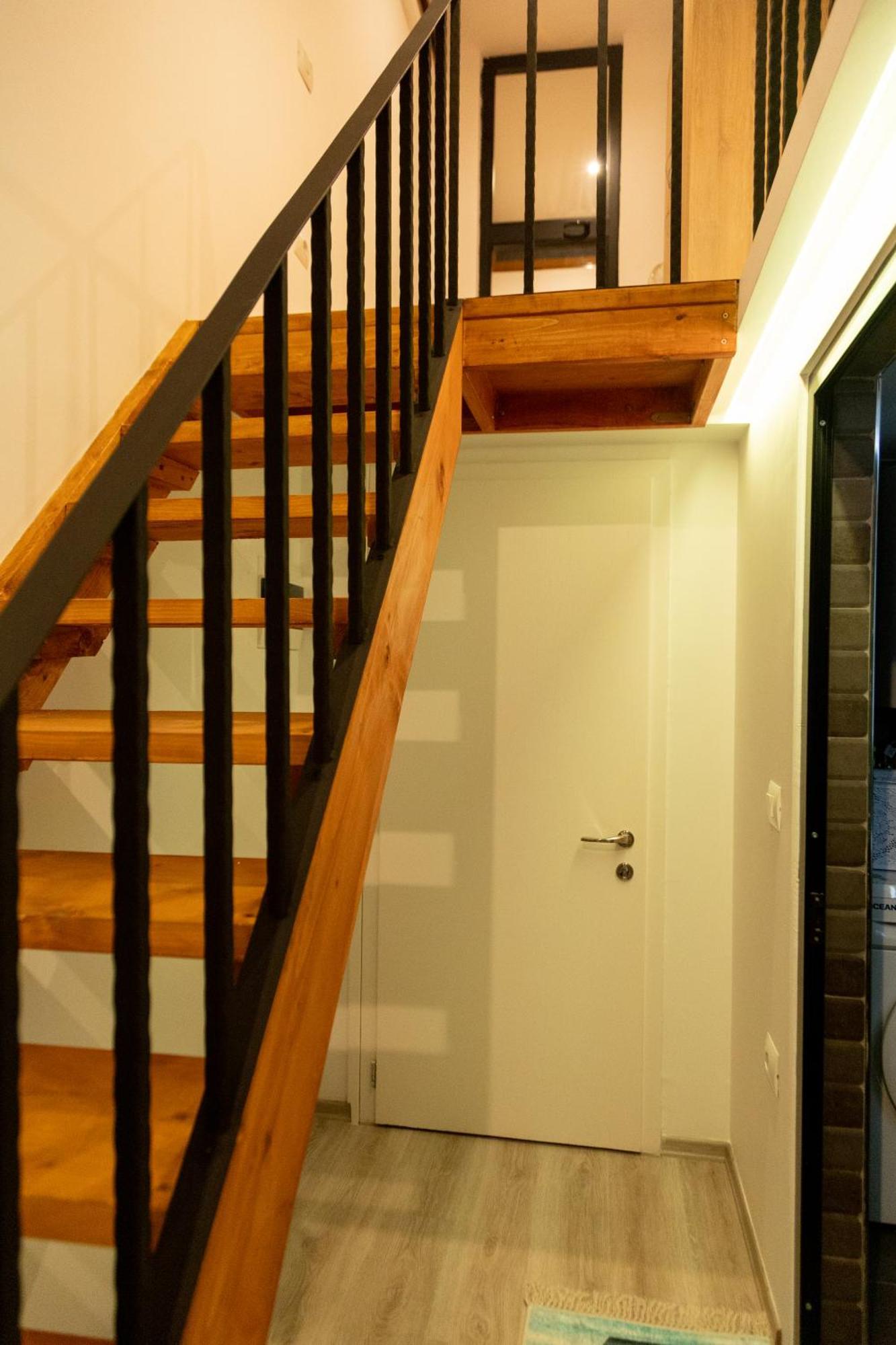 Cozy Loft-Blloku Downtown Hotel Тирана Екстериор снимка