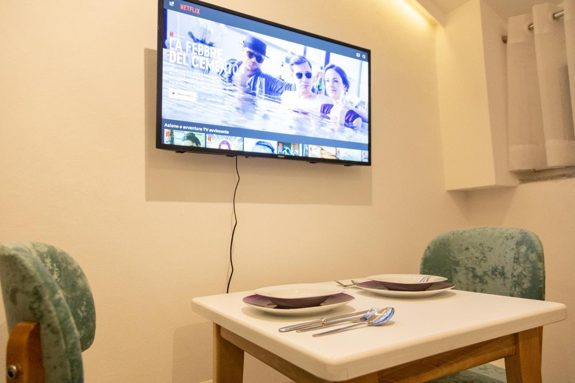 Cozy Loft-Blloku Downtown Hotel Тирана Екстериор снимка