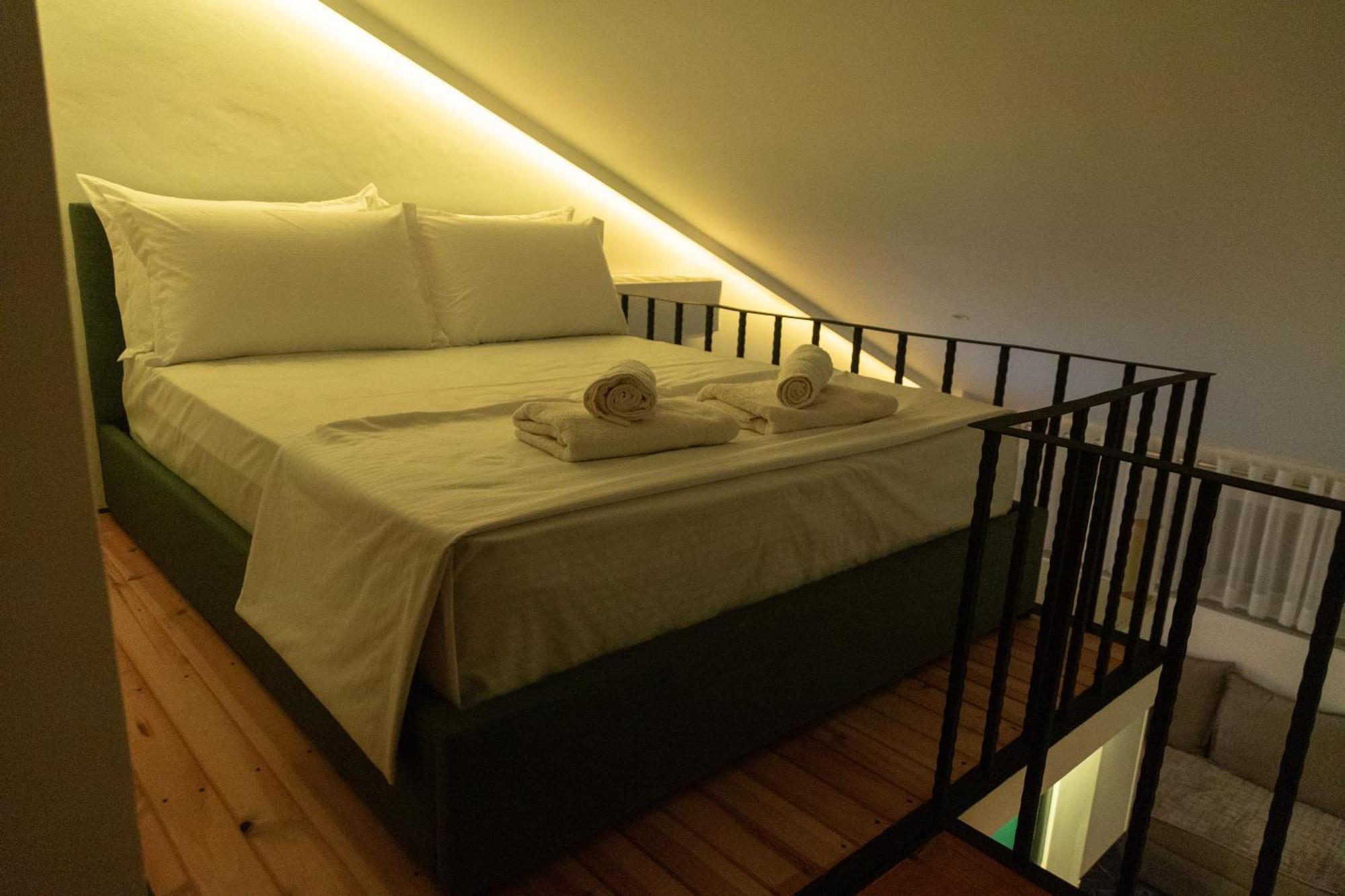 Cozy Loft-Blloku Downtown Hotel Тирана Екстериор снимка
